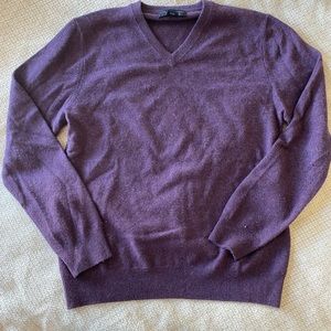 Bloomingdale’s men’s cashmere sweater